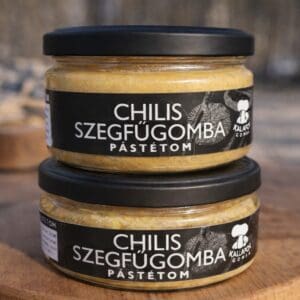 Chilis-szegfűgomba pástétom